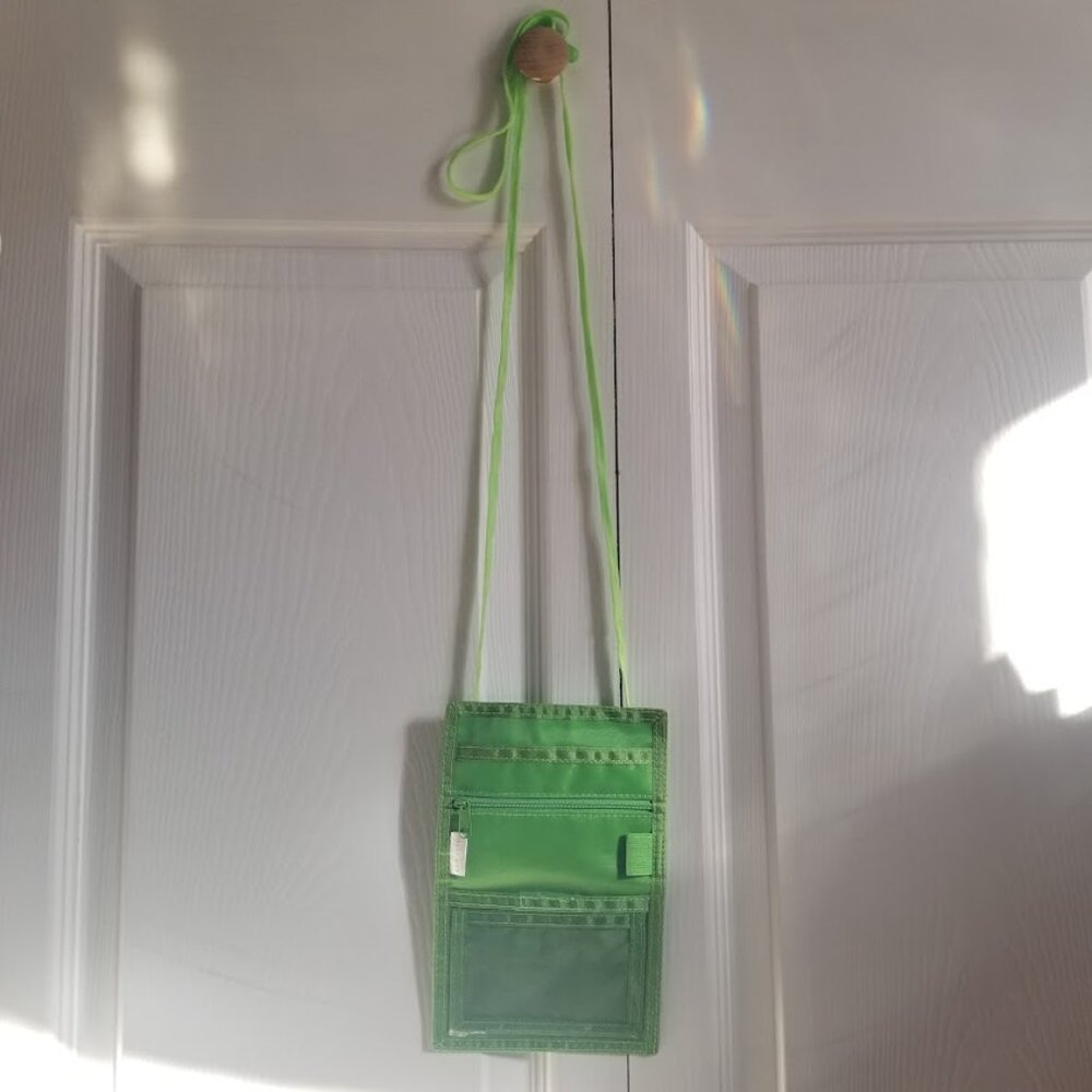 Belle Hop ID Holder Wallet Lanyard Lime Green Badge Card Holder Adjustable
